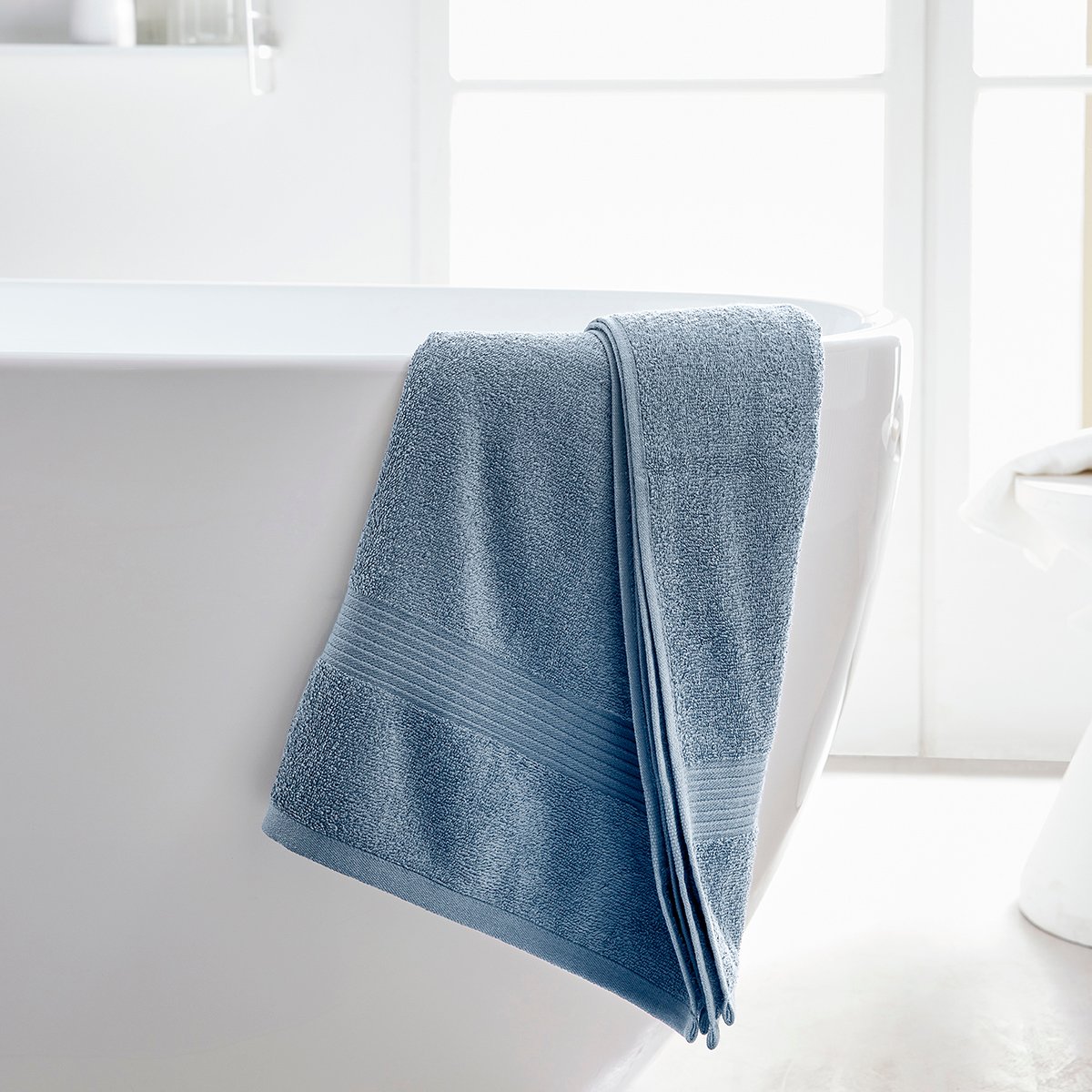 Maxi drap de bain uni ESSENTIAL bleu ardoise, TODAY