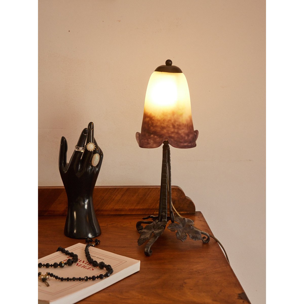 Lampe à poser Art nouveau Colette N°449 - Bon état violet, DEBONGOUT
