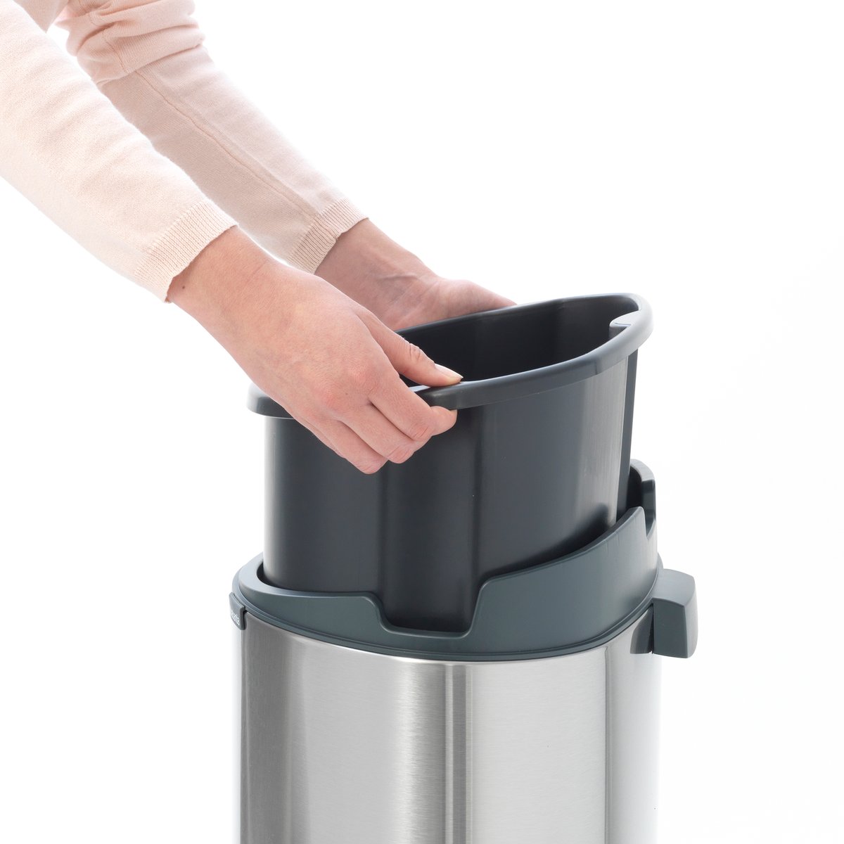 Poubelle TOUCH BIN NEW matt steel, BRABANTIA
