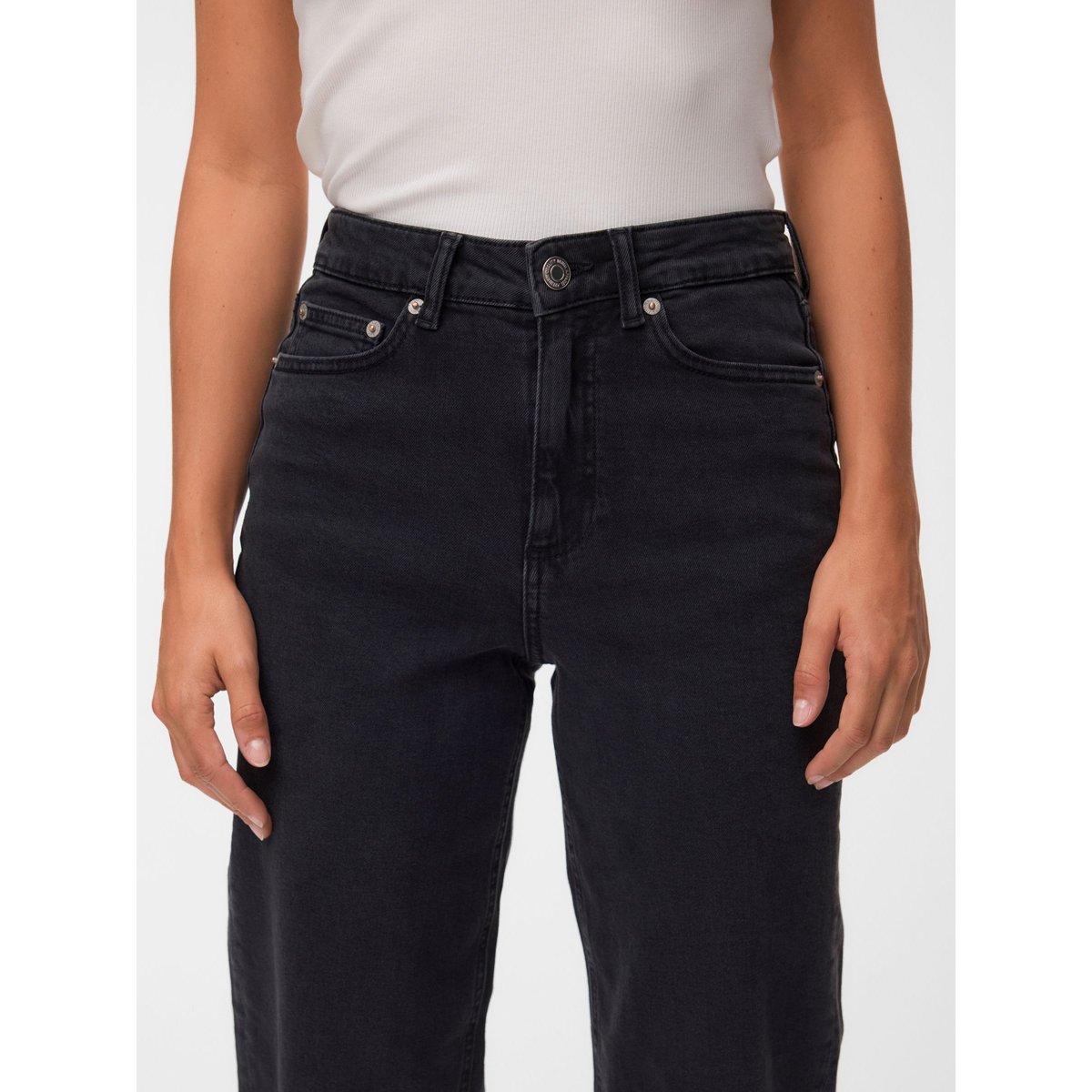 Jean Mom black denim, VERO MODA