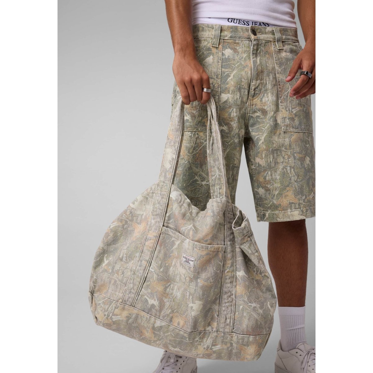 Mini Sac À Main Camouflage fantaisie multicolore, GUESS JEANS