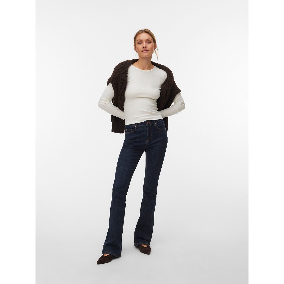 Mid Rise Flared Jeans dark blue , VERO MODA