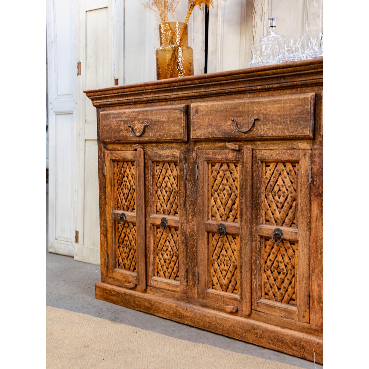 Légant buffet en bois Gilbert N°700 - Bon état bois foncé, DEBONGOUT