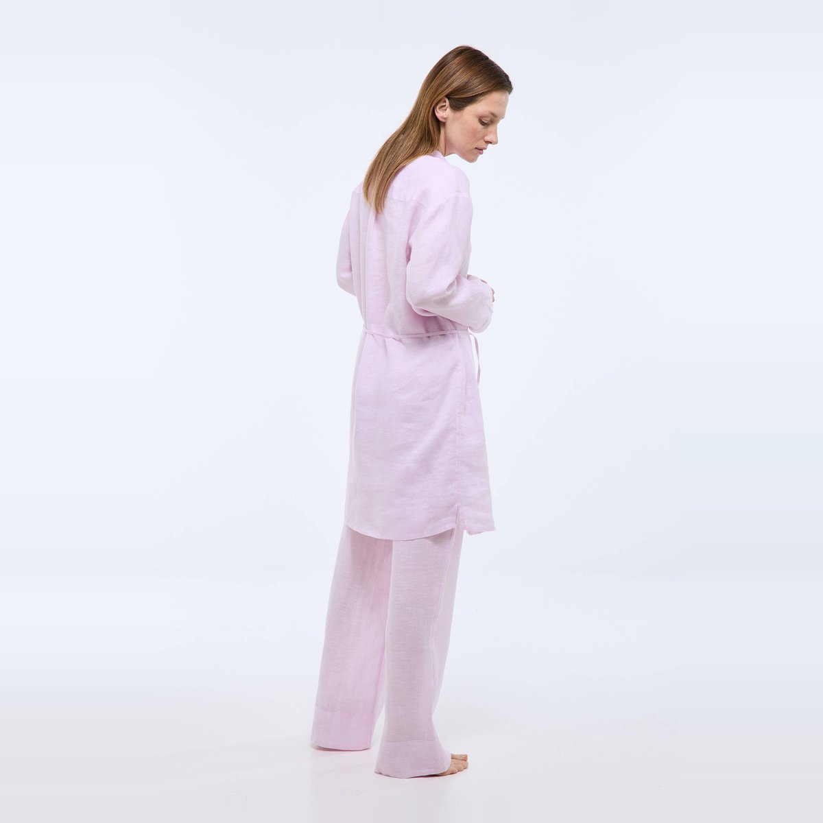 Chemise de nuit manches longues en lin rose pale, MONOPRIX