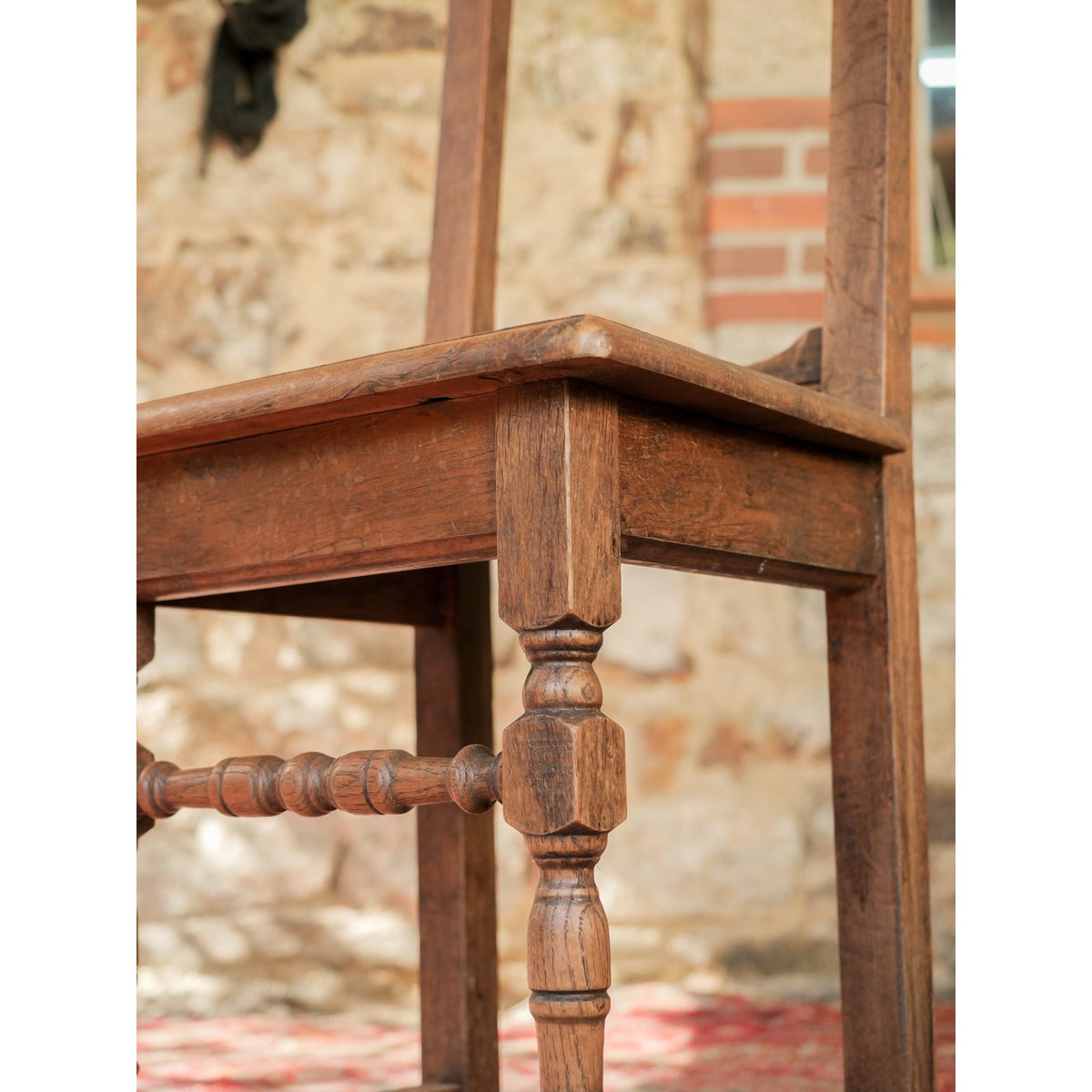 Lot de 4 chaises lorraines Claude N°1636 - Bon état bois foncé, DEBONGOUT