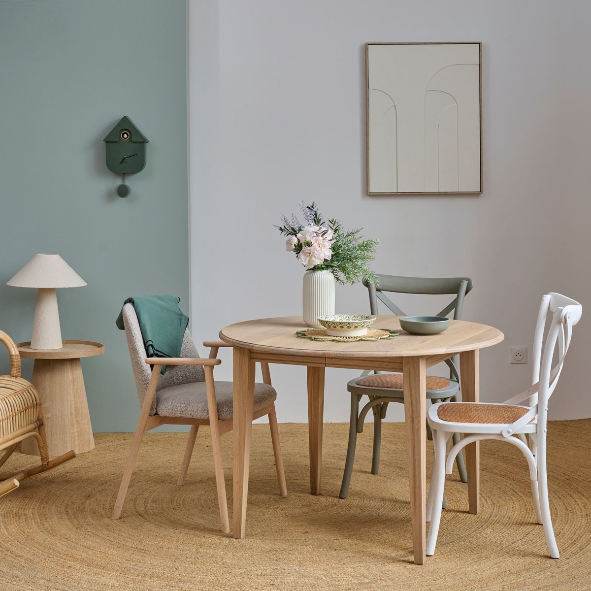 Table ronde extensible chêne blanchi 4/6 places D105 pieds fuseau - VICTORIA bois clair, HELLIN, DEPUIS 1862