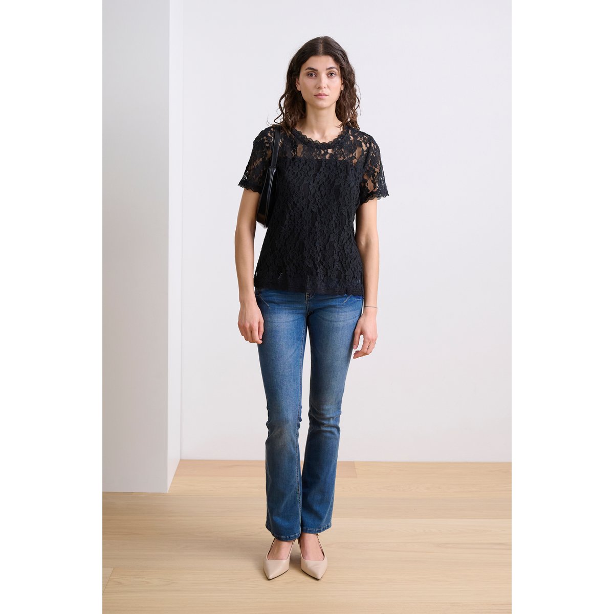 Short sleeved blouse noir pitch black, CREAM