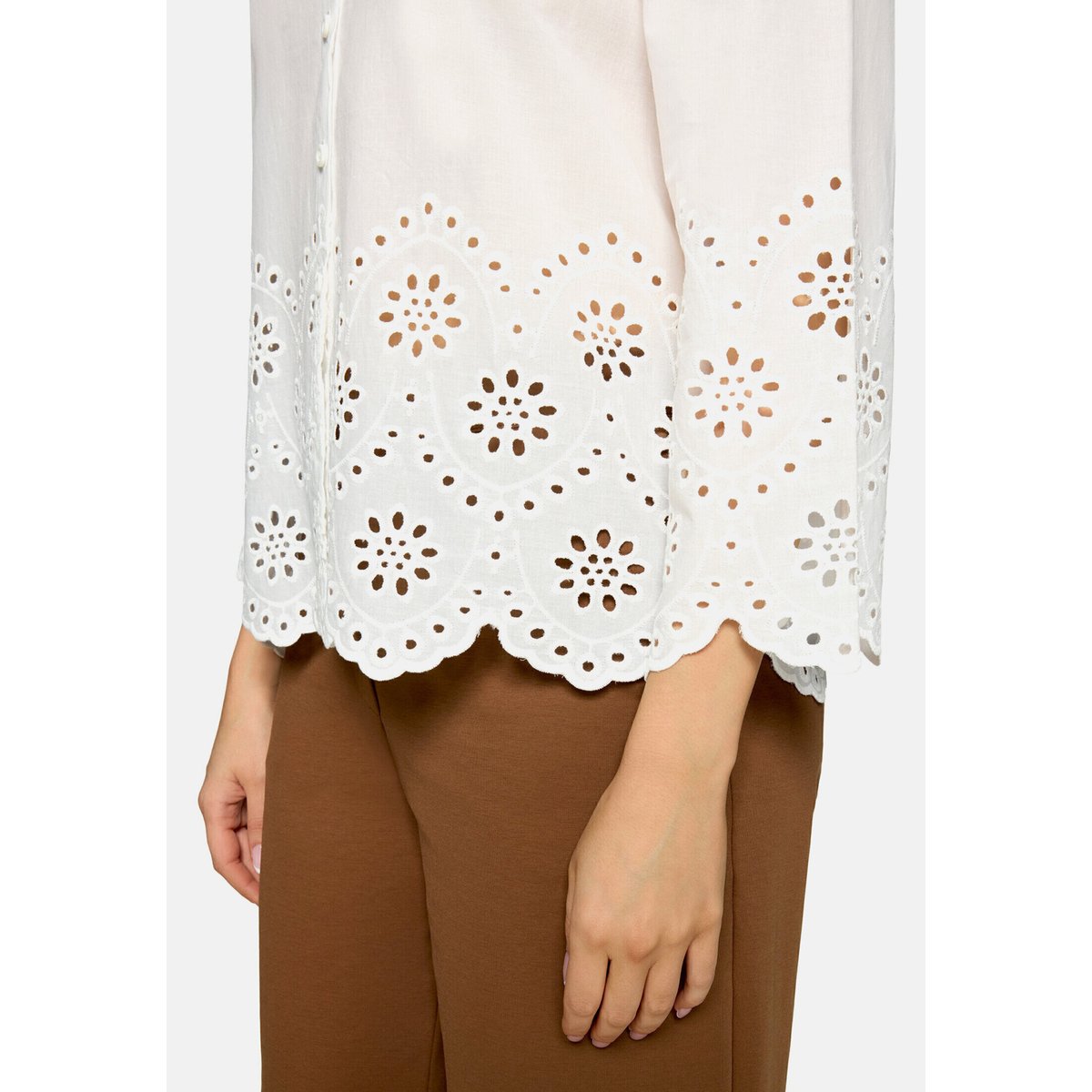 Chemisier en dentelle à bords fantaisie blanc, BETTY BARCLAY