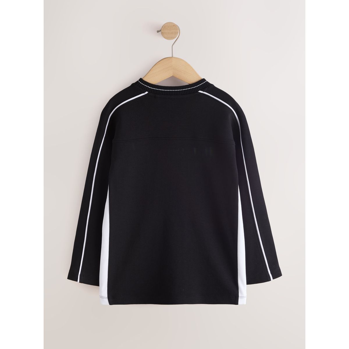 T-shirt manches longues imprimé veste universitaire noire et blanche, NEXT