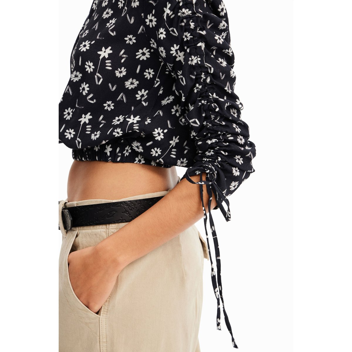 Blouse courte froncée fleurs bleu, DESIGUAL