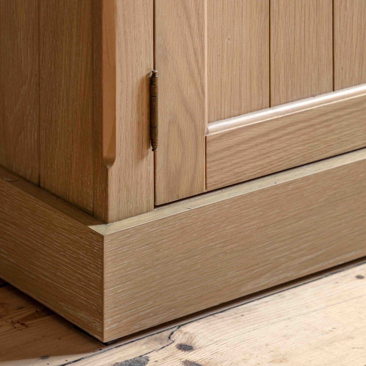 Ende 2-Door Sideboard oak, ÉDITÉ