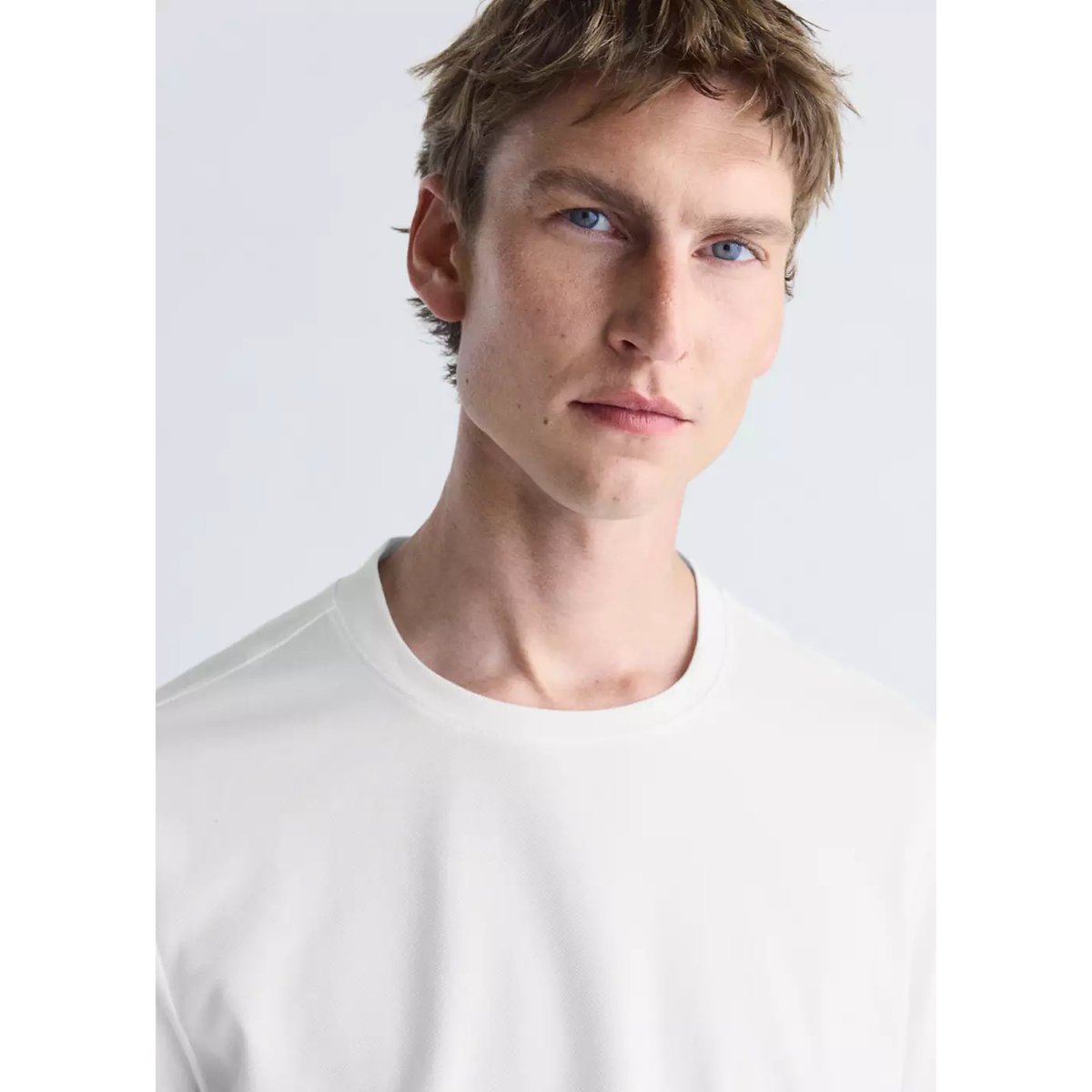 T-shirt regular-fit Thermolite® blanc cassé, MANGO MAN