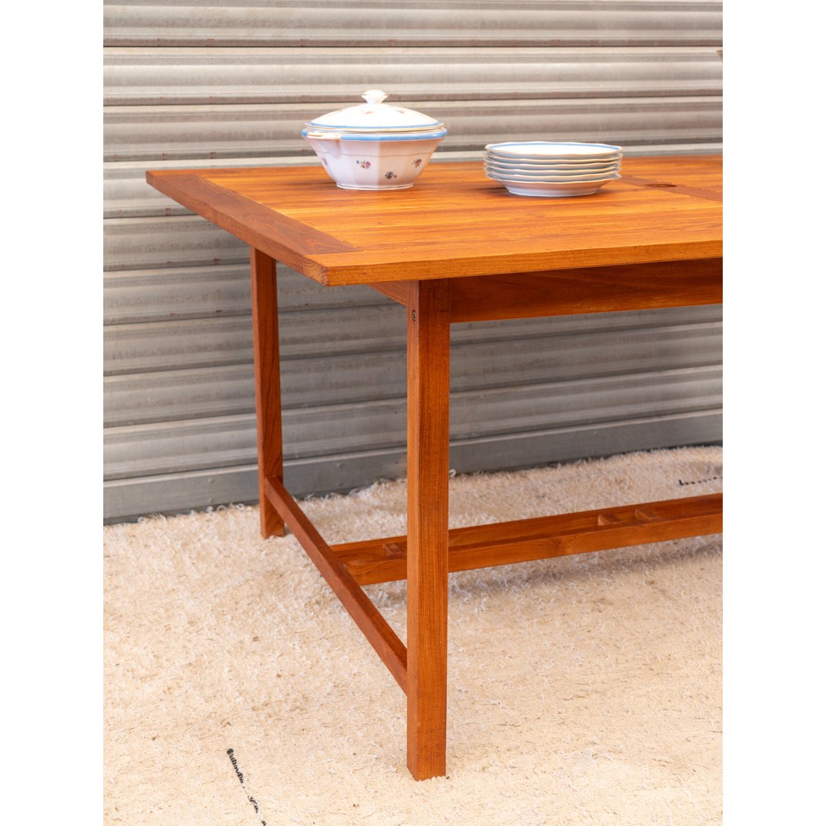 Table à manger en bois Romy N°1444 - Bon état bois clair, DEBONGOUT