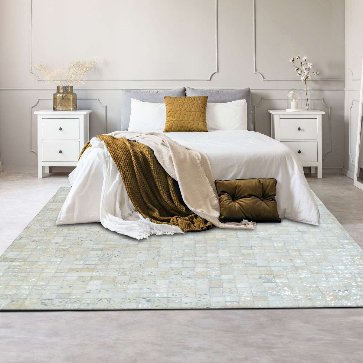 Tapis en cuirs recyclés et é CUIR MOZAIQUE METAL SILVER blanc, argenté, THE DECO FACTORY