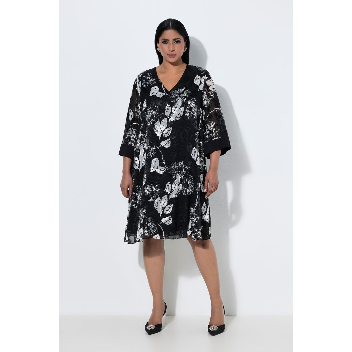 Robe en soie mélangée dévorée noir, ULLA POPKEN
