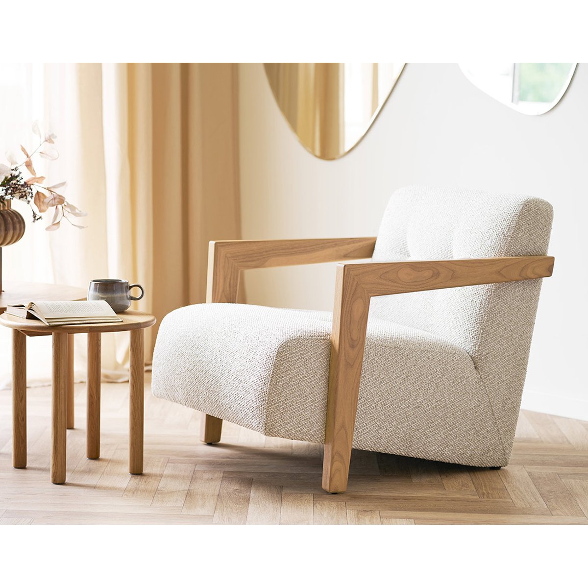 Fauteuil en tissu texturé avec accoudoirs, LOLA beige, BEST MOBILIER