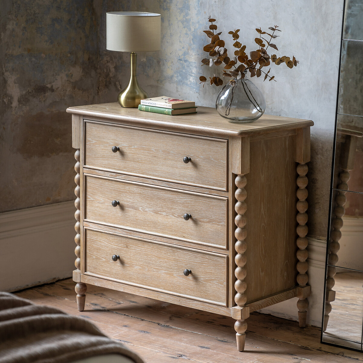 Ames Oak 3 Drawer Chest with Pompom Legs oak, ÉDITÉ