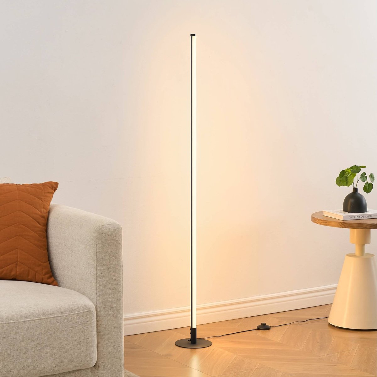 Lampadaire LED fin et minimaliste - SLOANE noir, KOSILUM