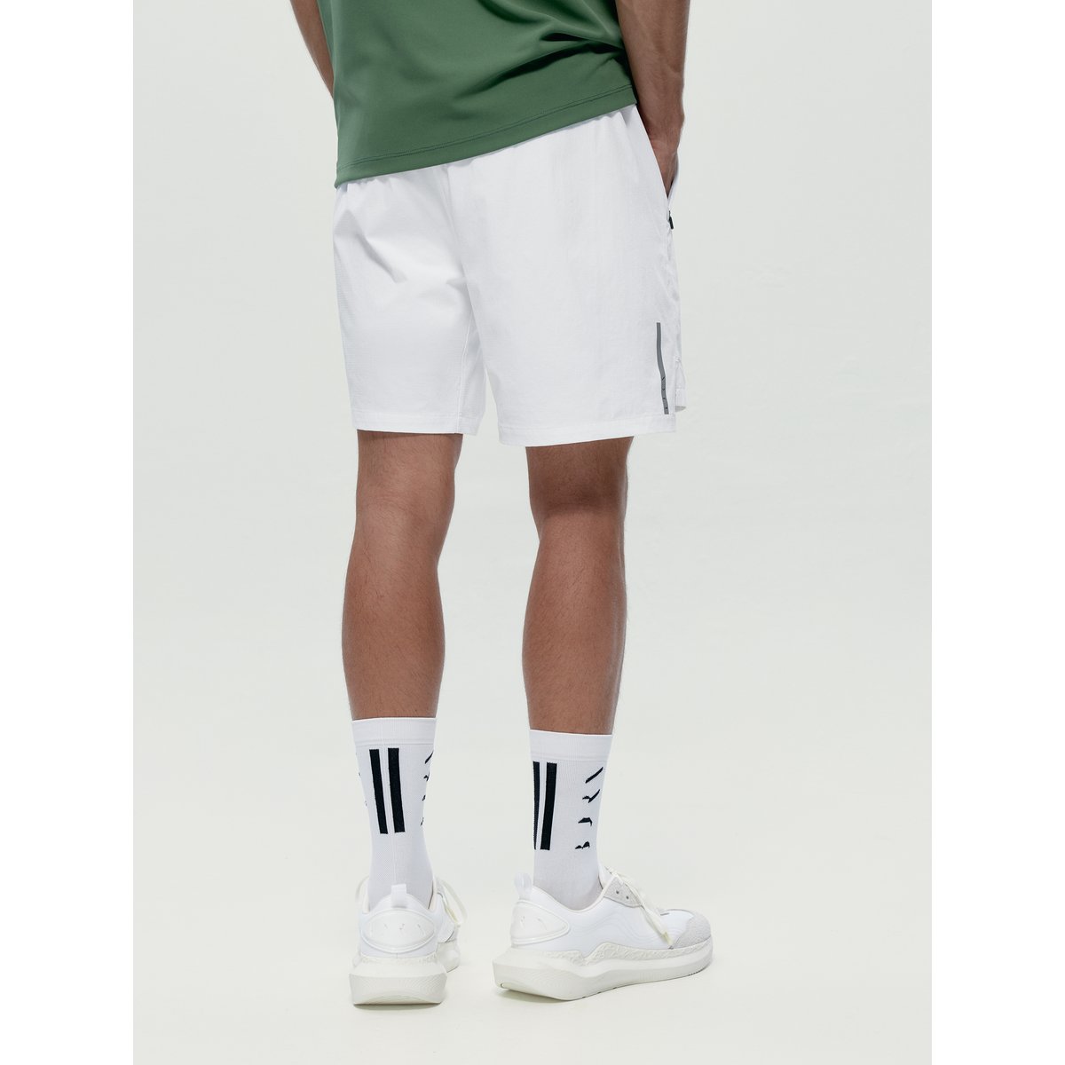 Short sport Homme Training Running NATRON 2.0 blanc/blanc, BORN