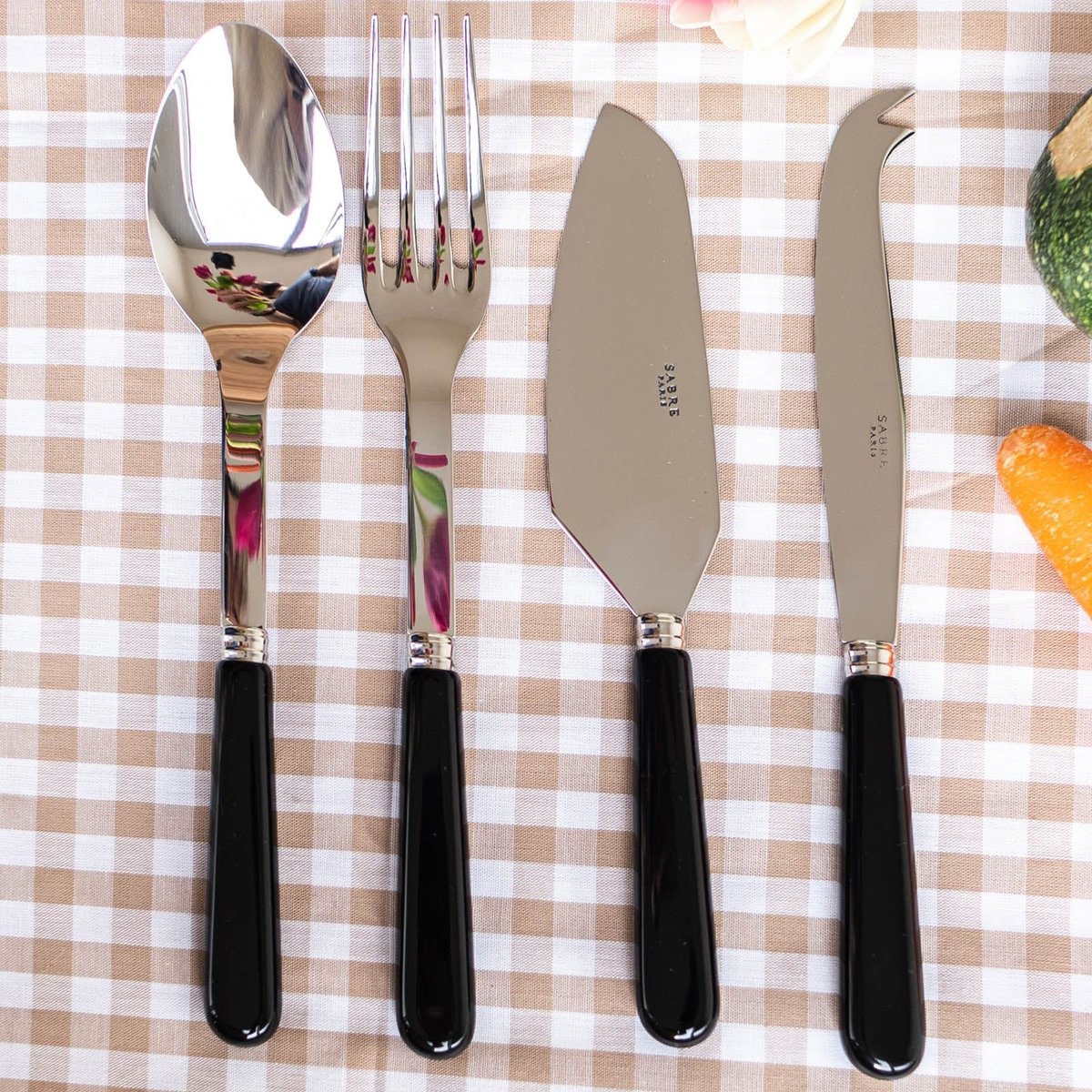 Set Les Essentiels - ensemble de 4 couverts de service, Pop noir, SABRE