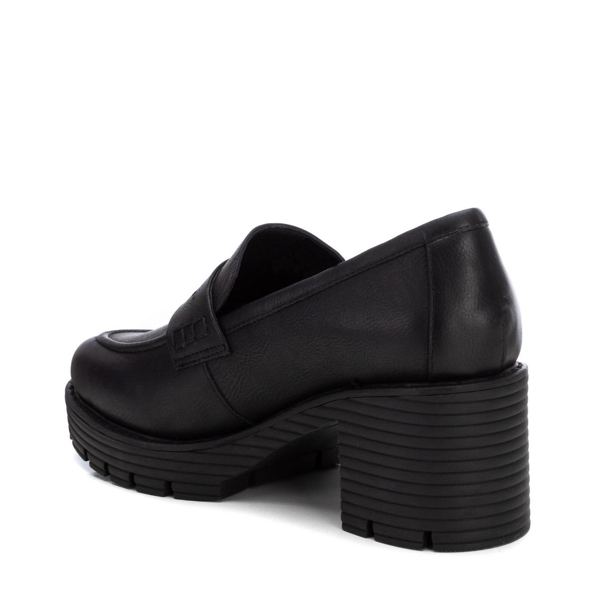 Chaussure Mocassin Talon Décontractée noir, REFRESH