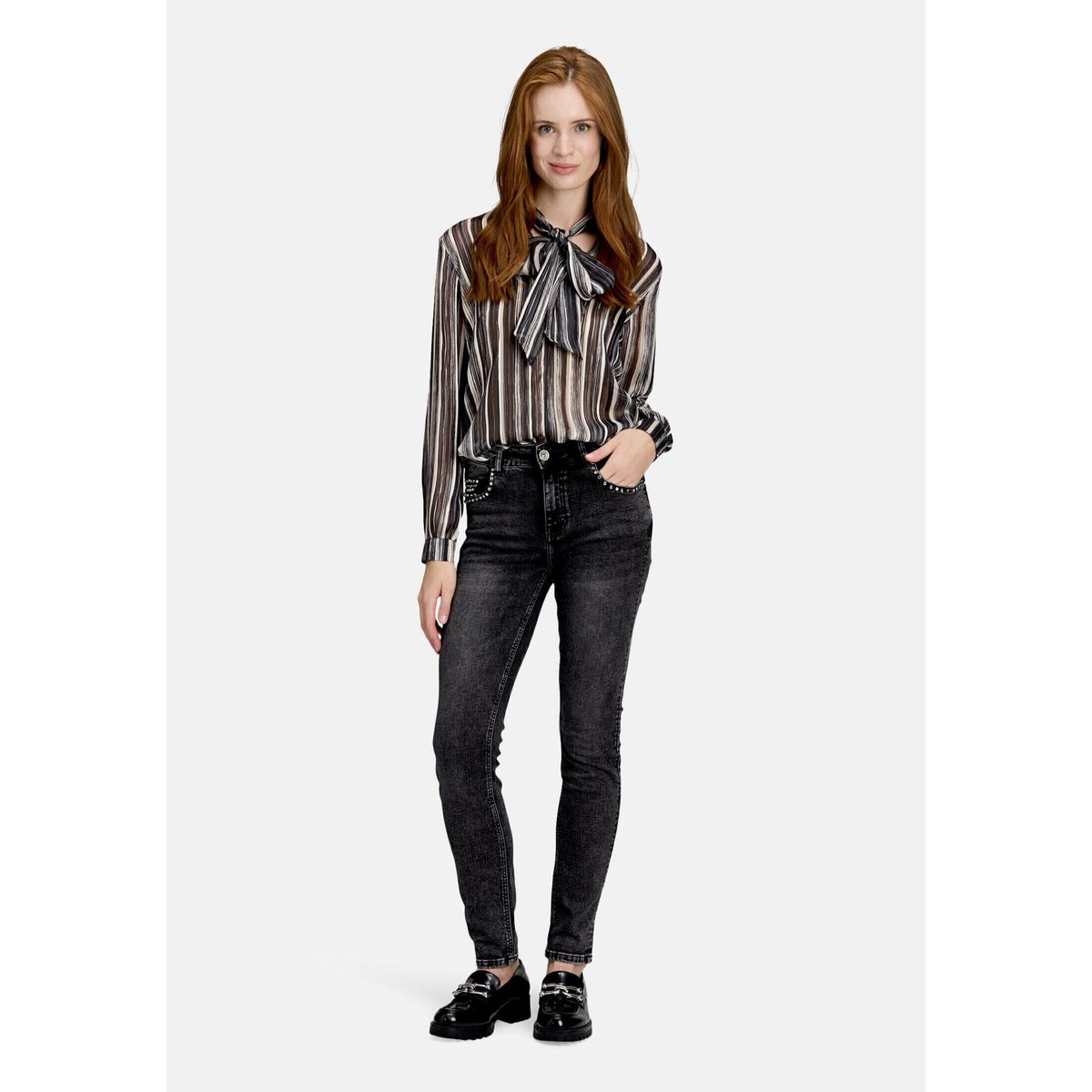 Jean basique à effet délavé dark grey denim, BETTY BARCLAY