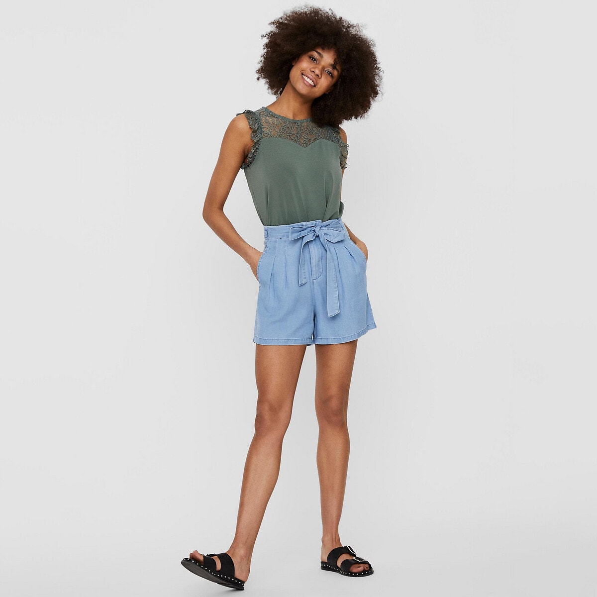 Short En Lyocell, Ceinture À Nouer stone clair, VERO MODA