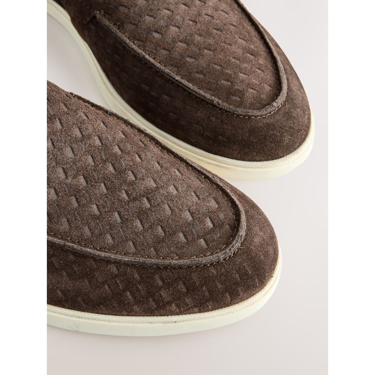 Mocassins en daim marron, NEXT
