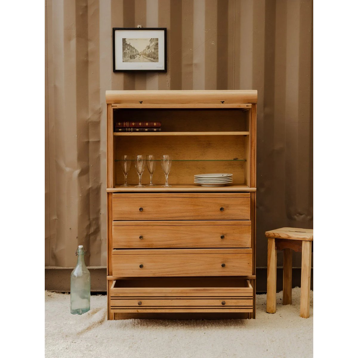 Vitrine en bois Victoria N°201 - Bon état bois clair, DEBONGOUT