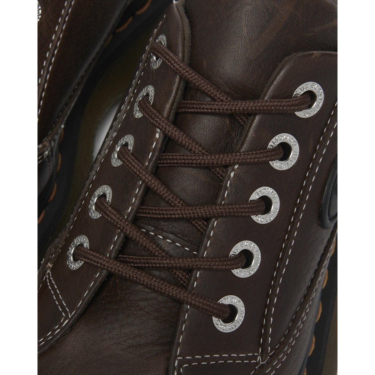 Chaussures Buzz en cuir Milled Nappa marron, DR. MARTENS