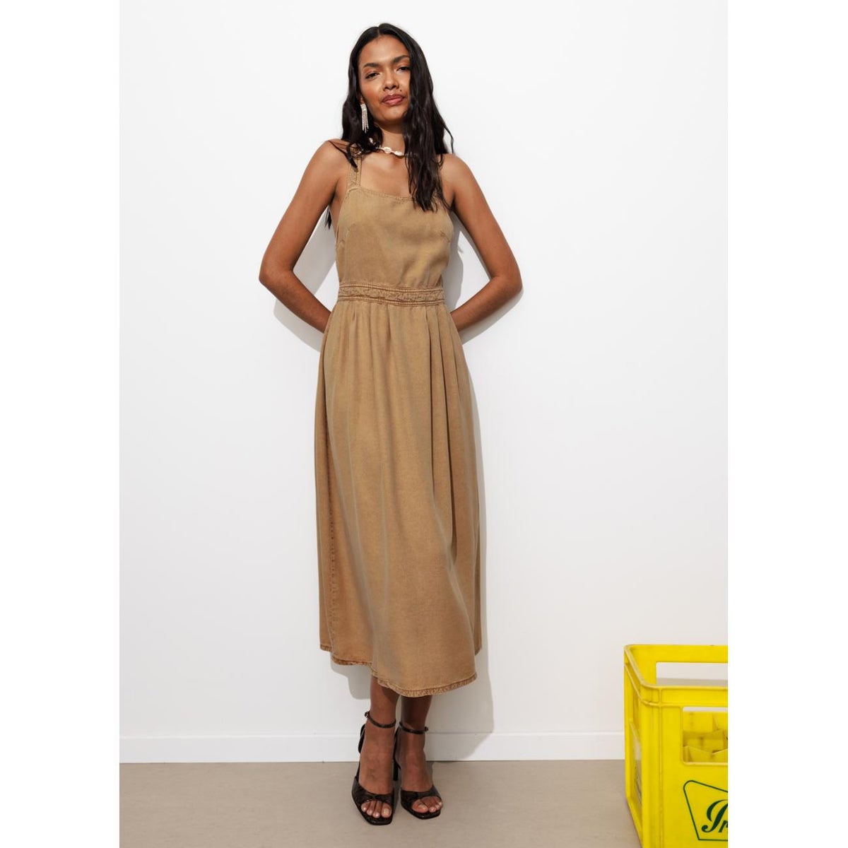 Robe à bretelles en lyocell marron, PROMOD
