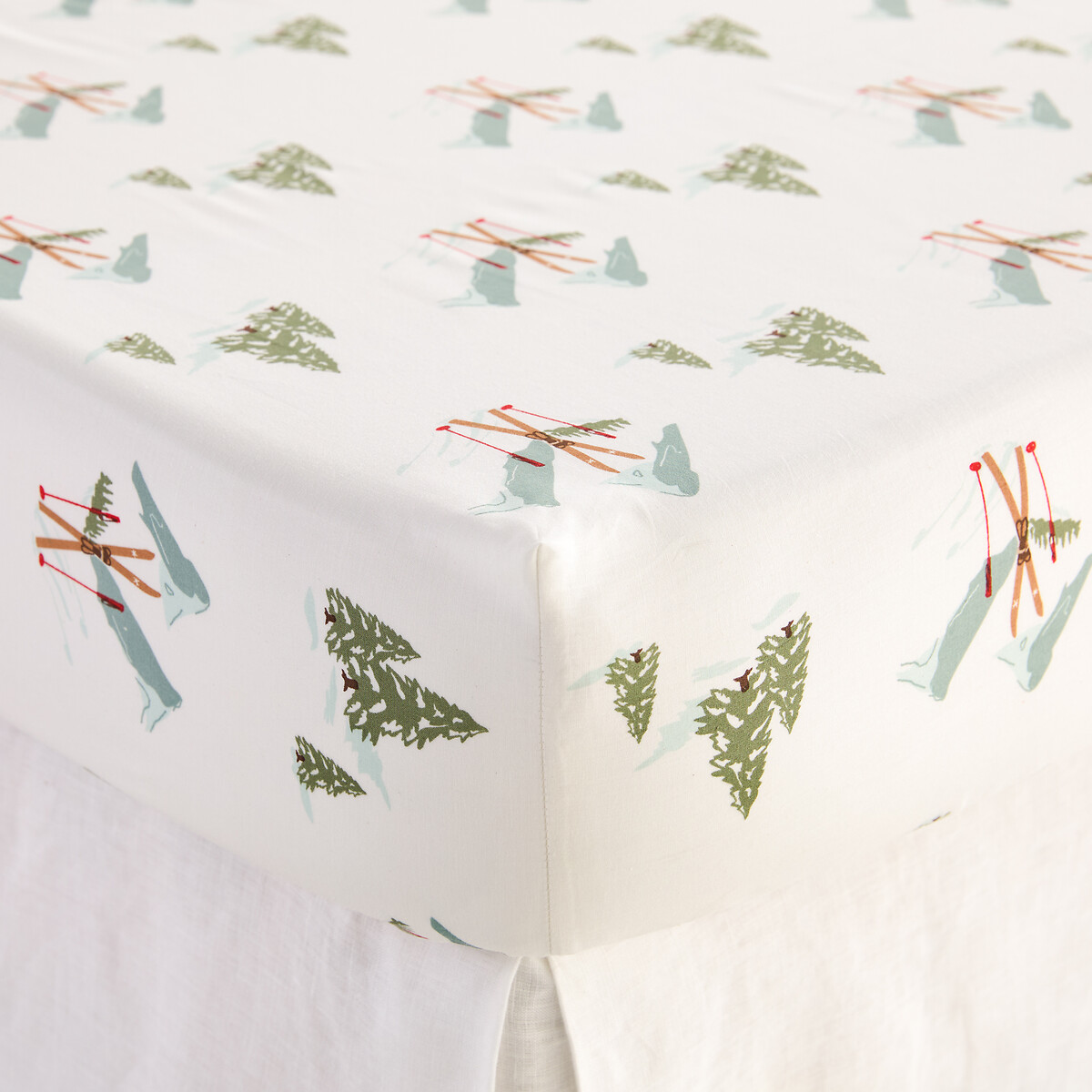 Alps Fitted Sheet in Cotton Percale with 30cm Flap printed, LA REDOUTE INTERIEURS