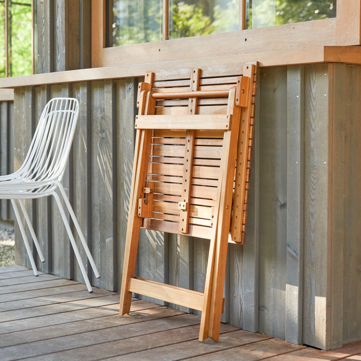 Ensemble table et chaises de jardin en Acacia massif, BISTRO marron, TIKAMOON
