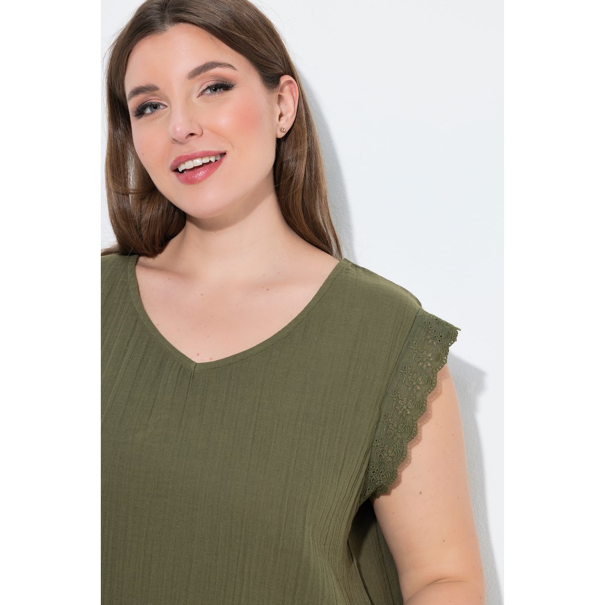 Chemise de nuit en mousseline vert olive, ULLA POPKEN