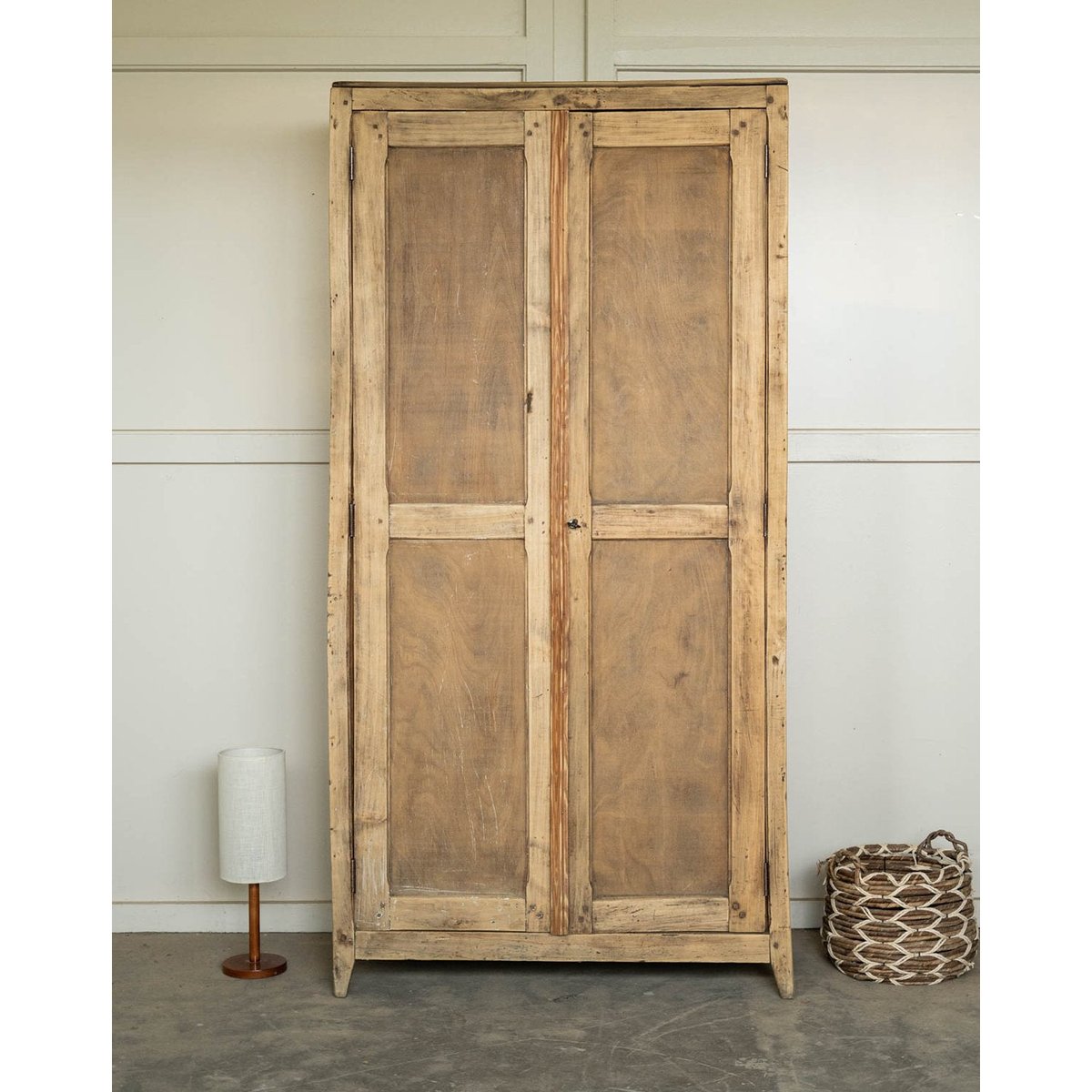 Armoire parisienne en bois clair Blandine N°520 - Bon état bois clair, DEBONGOUT