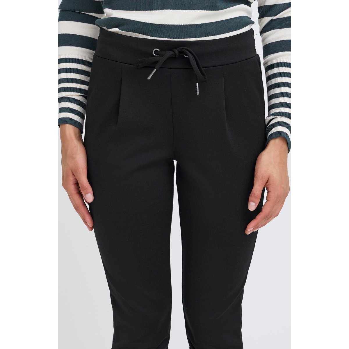 Pantalon coupe droite, longueur cheville, taille élastiquée noir, B.YOUNG