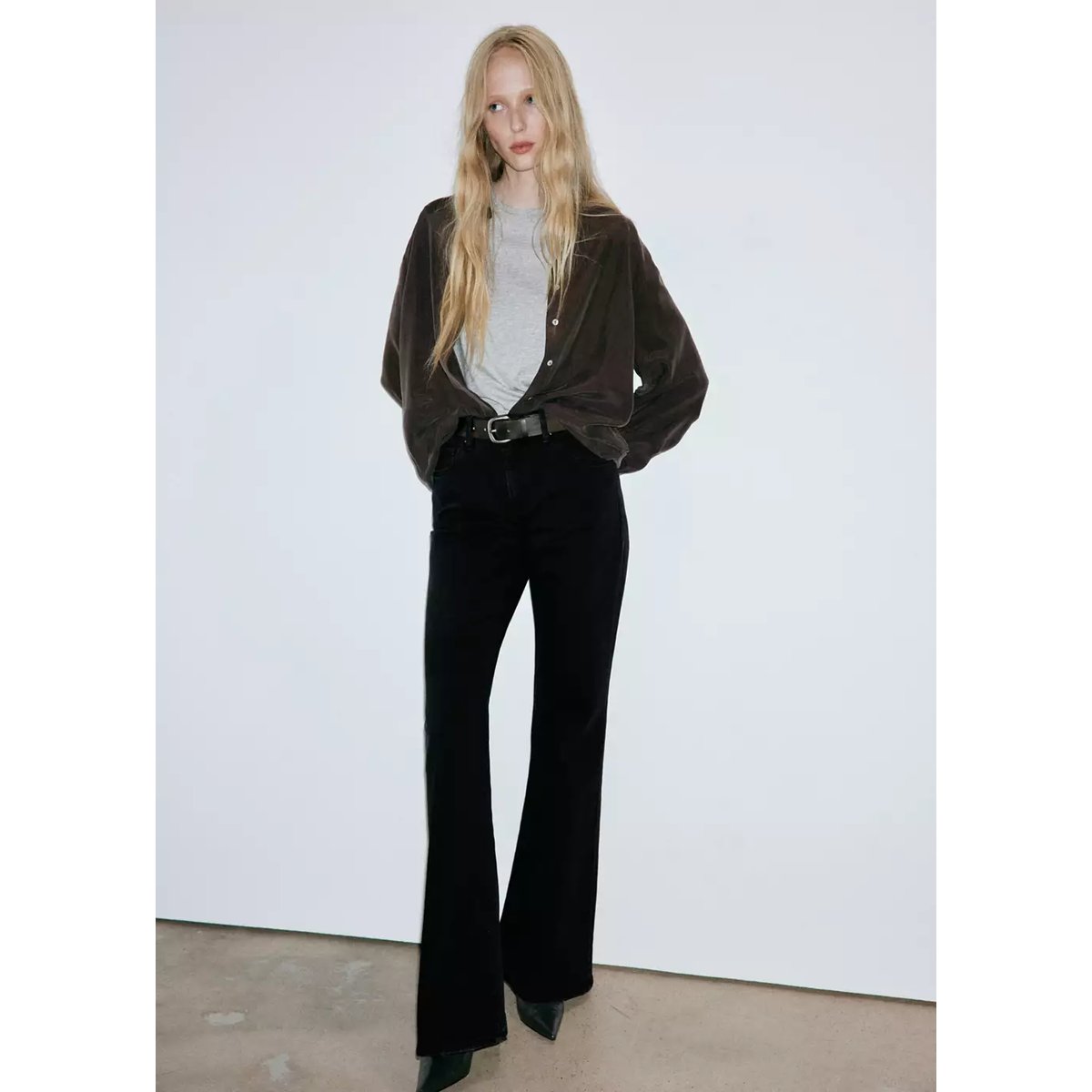 Jean flare taille haute black denim, MANGO