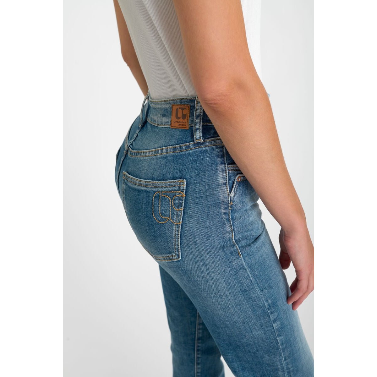 Jeans droite , longueur 34 blue, LE TEMPS DES CERISES