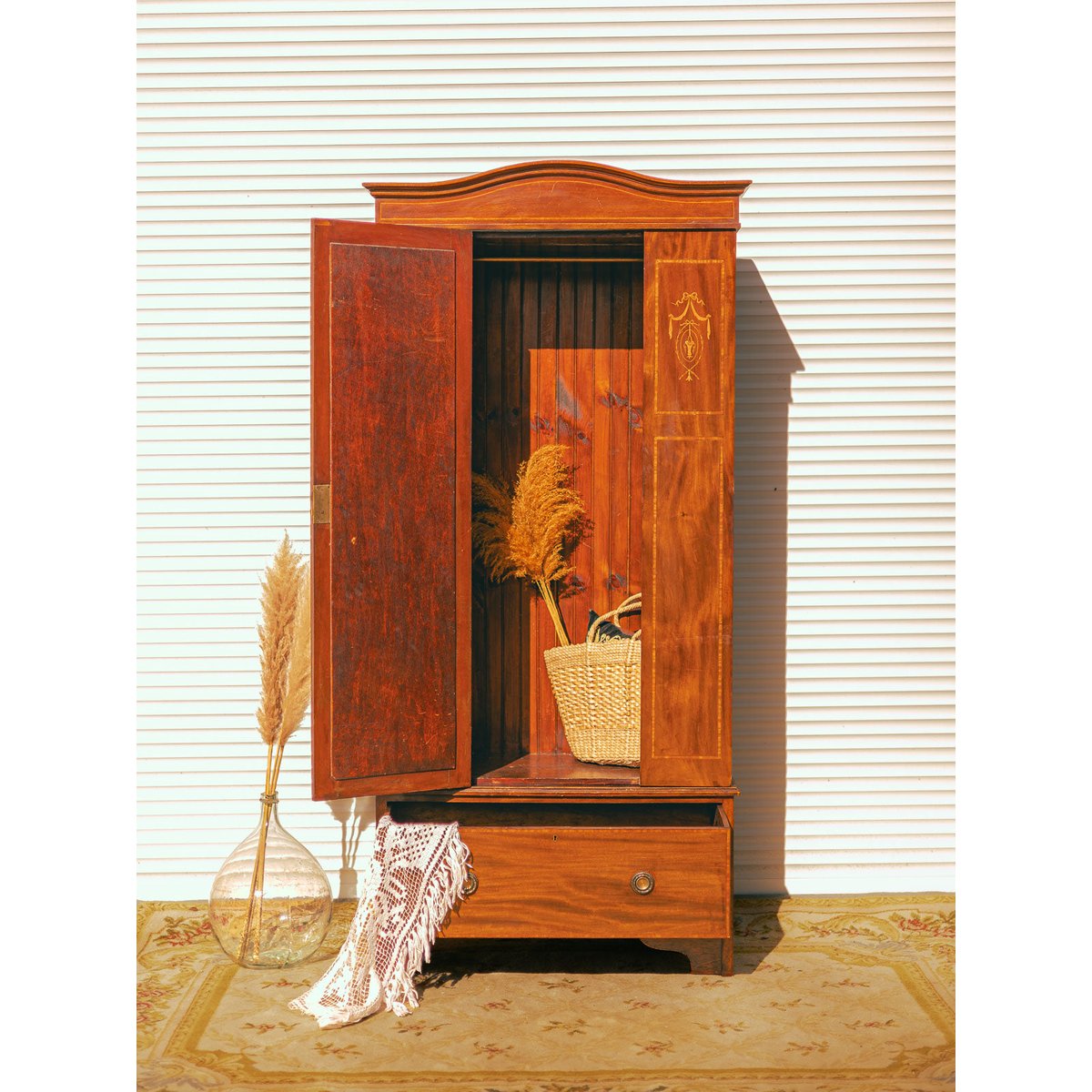 Armoire élégante avec miroir Blandine N°491 - Bon état marron, DEBONGOUT