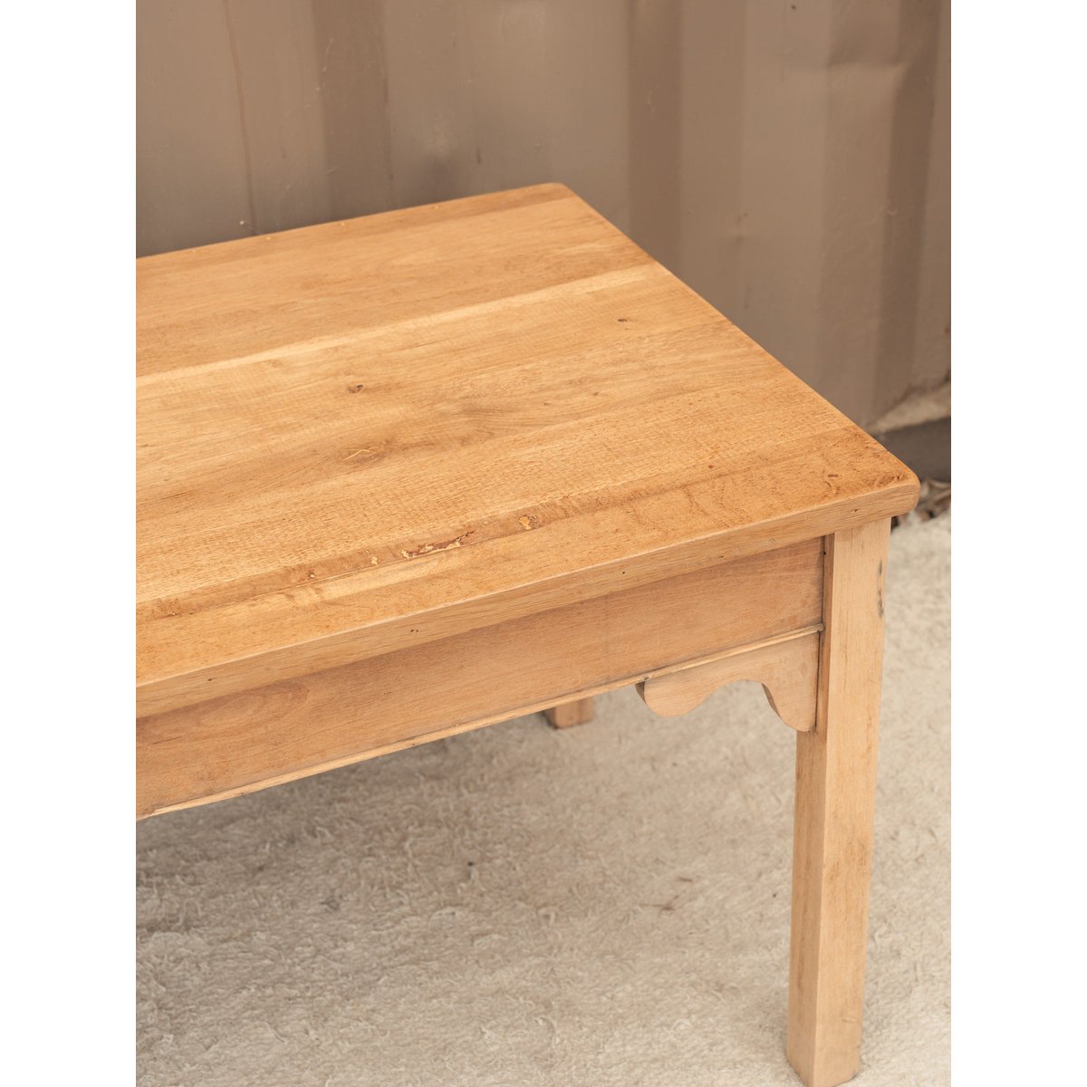 Table basse en chêne Léonie N°1587 - Bon état bois clair, DEBONGOUT