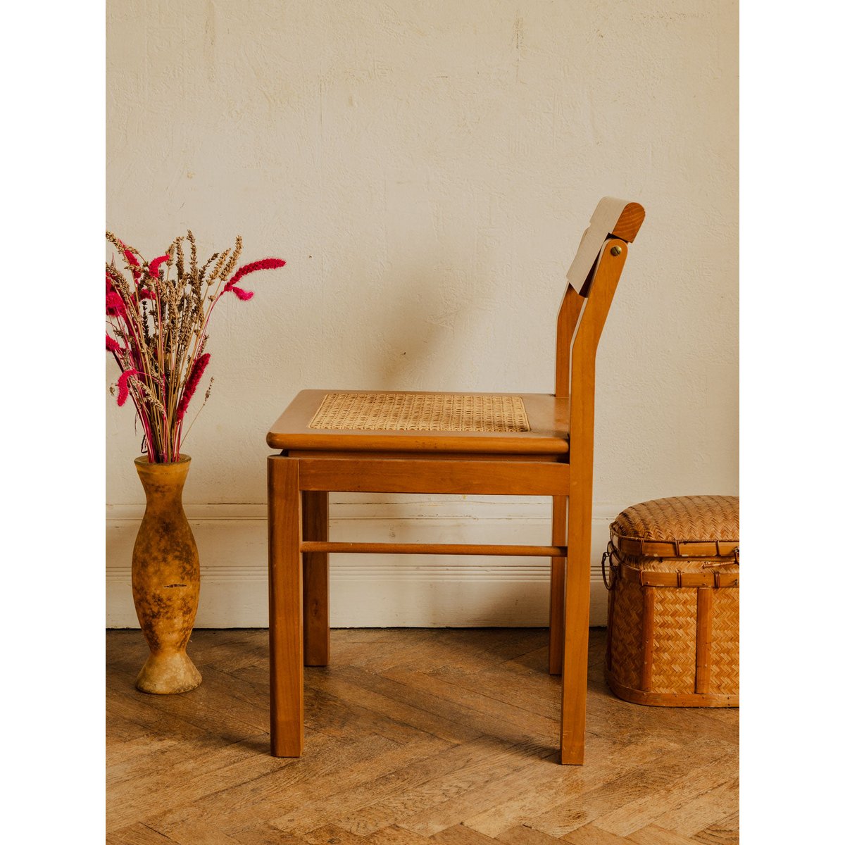 Chaise en bois et cannage Alma N°2086 - Bon état bois foncé, DEBONGOUT