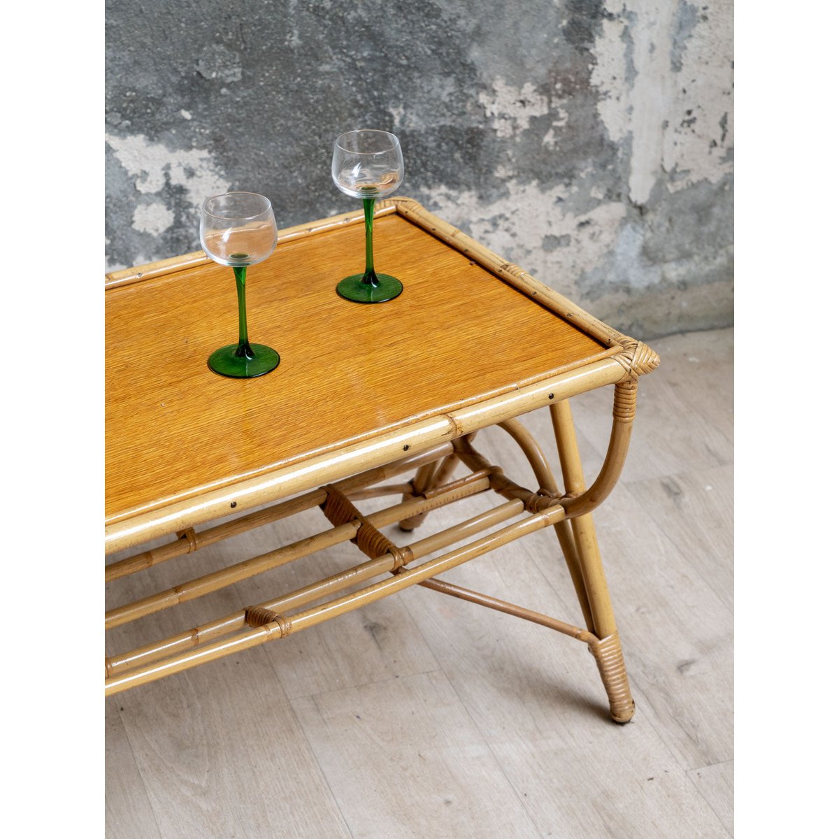 Table basse en rotin Léonie N°1586 - Bon état bois clair, DEBONGOUT