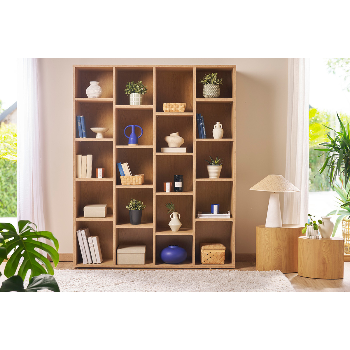 Bibliothèque design en bois L149 cm RYTHM chêne clair, MILIBOO