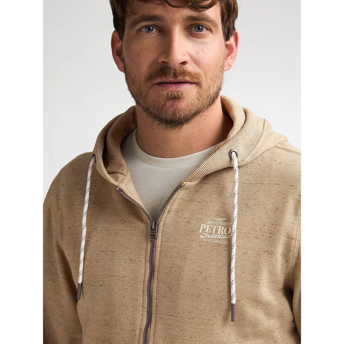 Sweat zippé à capuche camel, PETROL INDUSTRIES