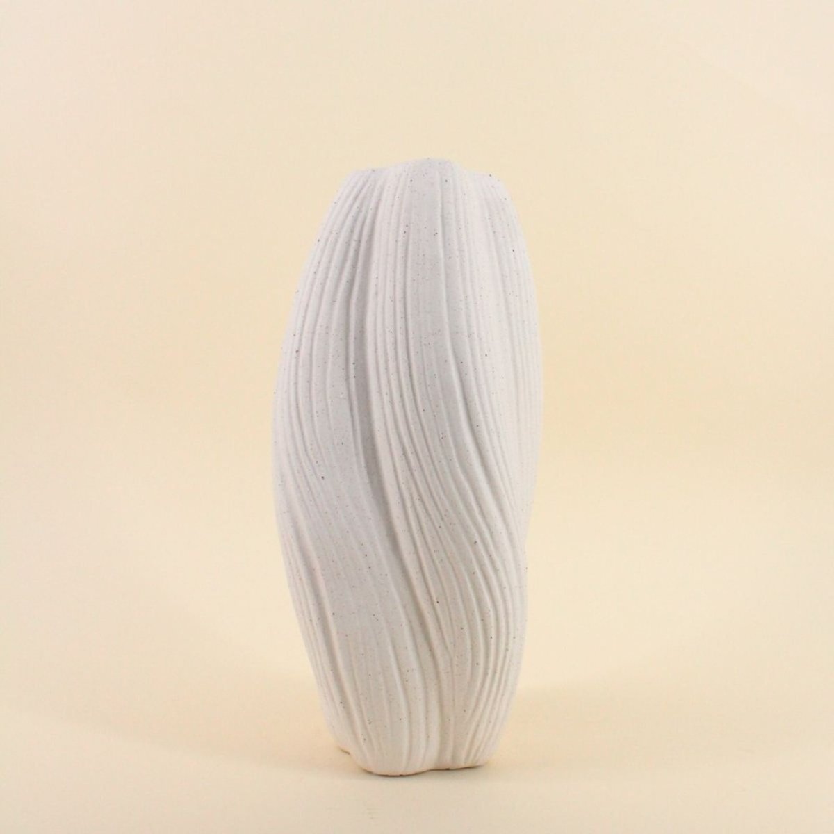 Vase en porcelaine vagues, H36cm blanc, ORNAMI