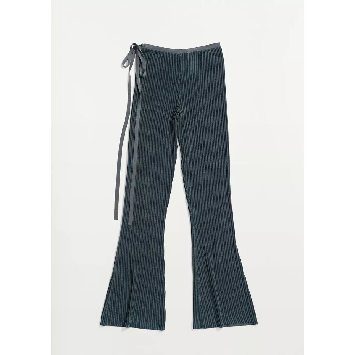 Pantalon flare côtelé avec détail de nœud bleu foncé, MANGO