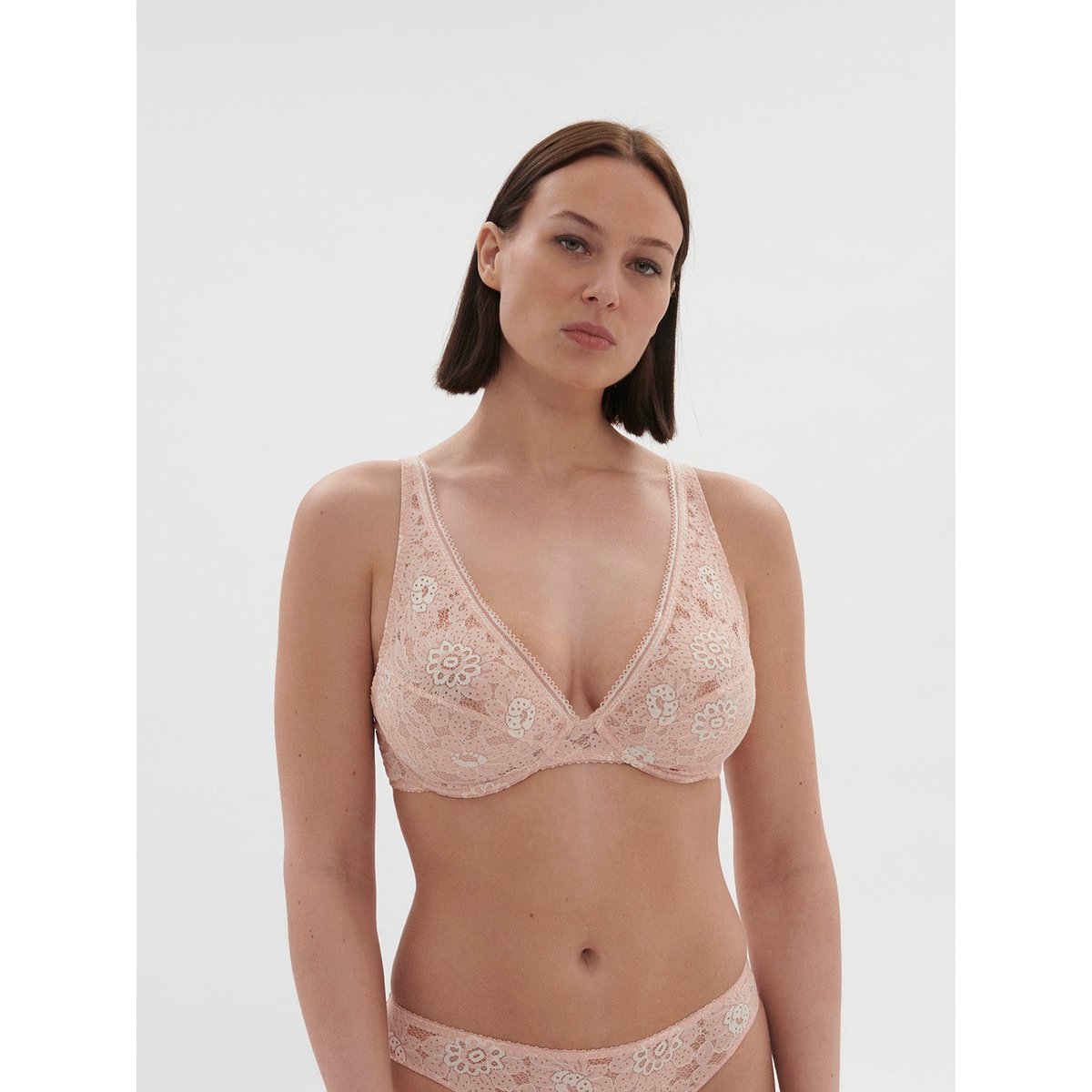 Soutien-gorge triangle avec armatures, FESTIVE rose, SIMONE PERELE
