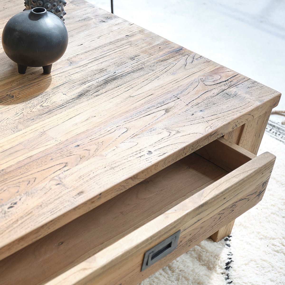 Table basse en bois de teck recyclé 80 cm  CARGO naturel, BERAH GETAH