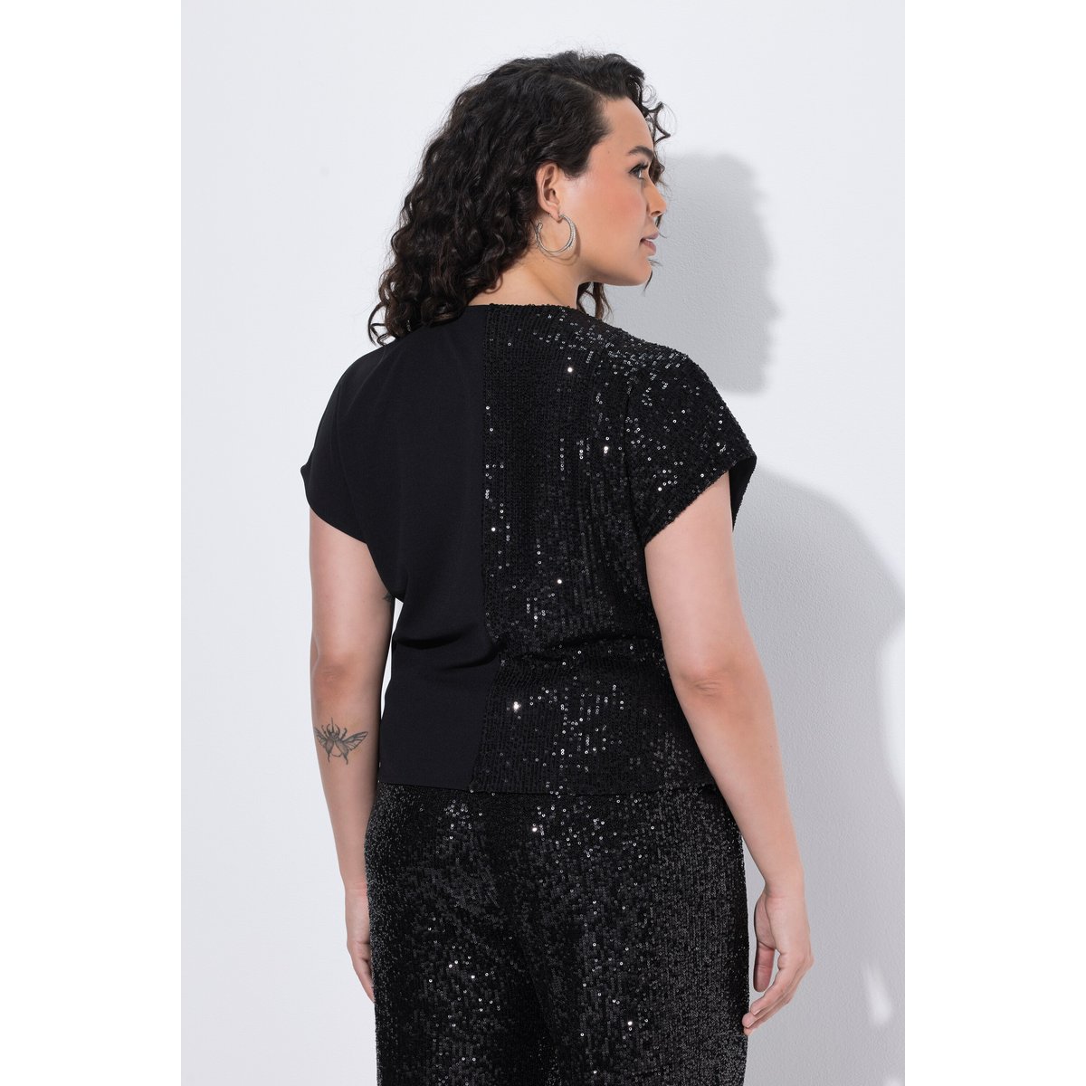 Blouse en jersey avec paillettes noir, ULLA POPKEN