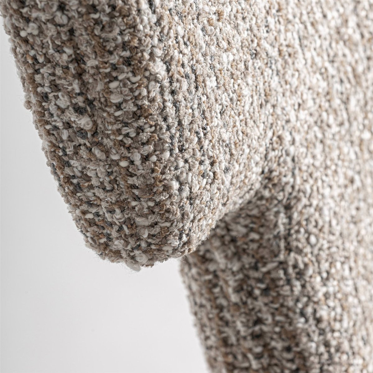Chaise contemporaine en chenille beige chiné, RECOLLECTION